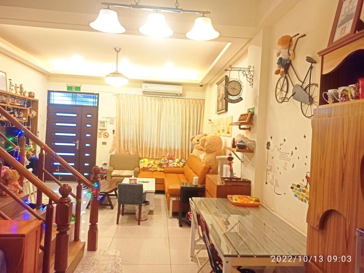 Birds Flower B&B وجي المظهر الخارجي الصورة