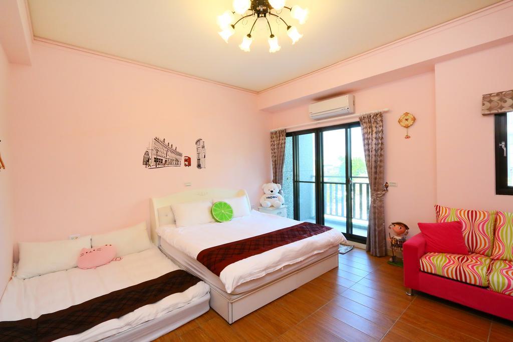 Birds Flower B&B وجي المظهر الخارجي الصورة